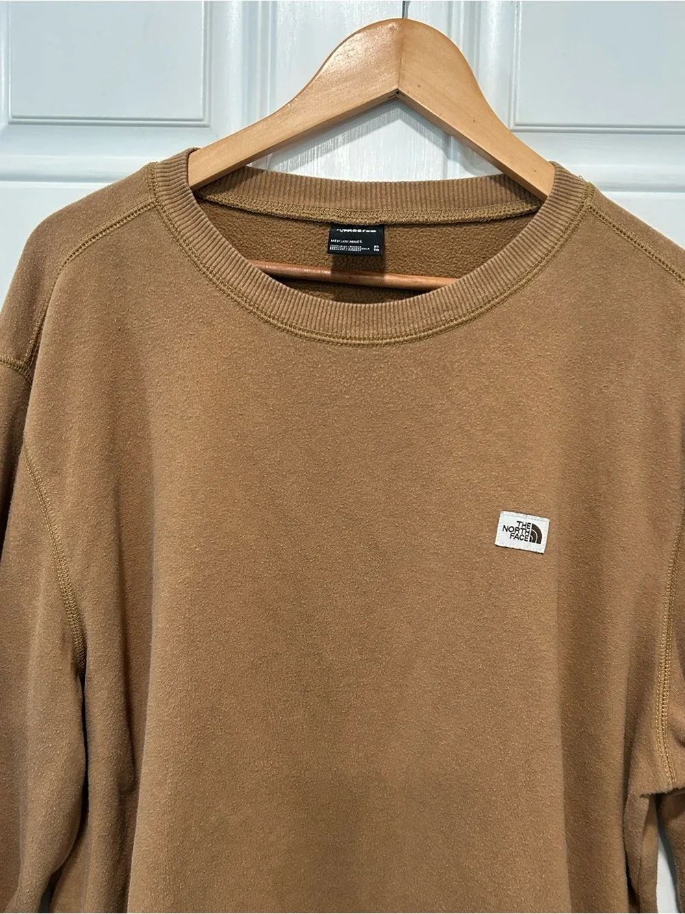The North Face Men's Long Sleeve Heritage Patch Crew Brown Utility Sweatshirt XL